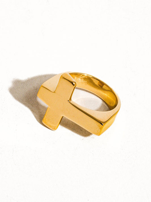Non-Tarnish Cross Ring
