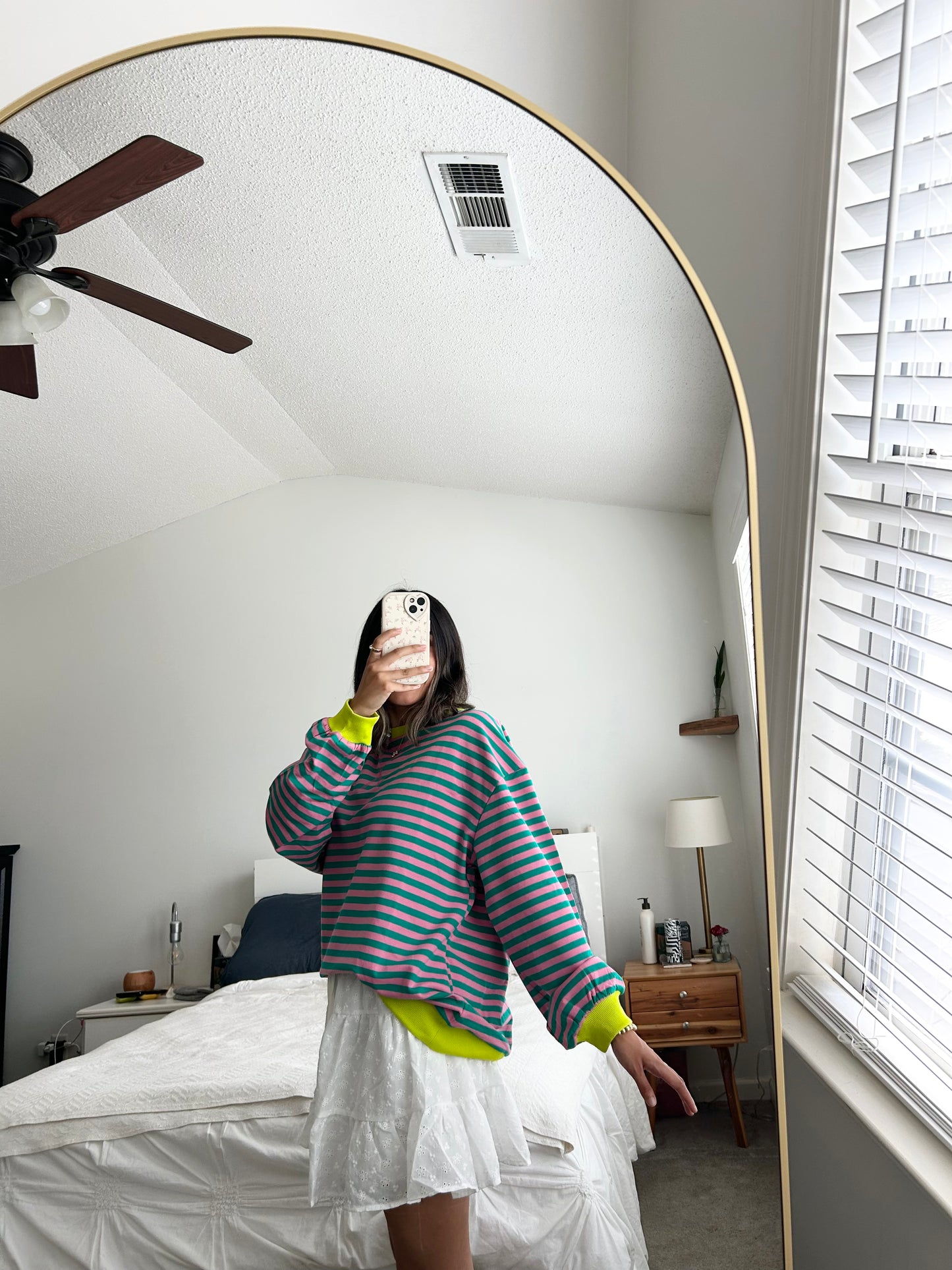 Logan Striped Pullover - Pink