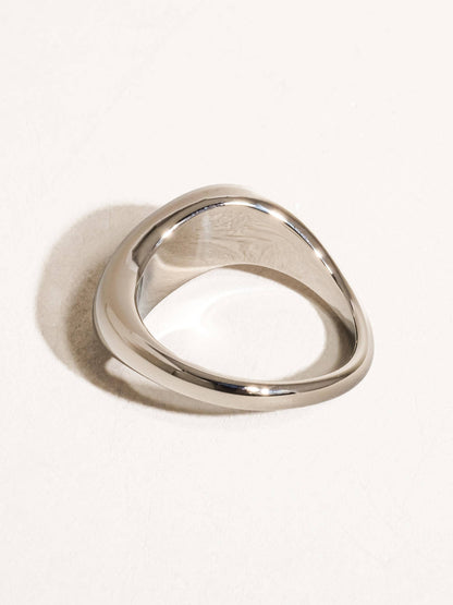 Erin 18K Non-Tarnish Wavy Band